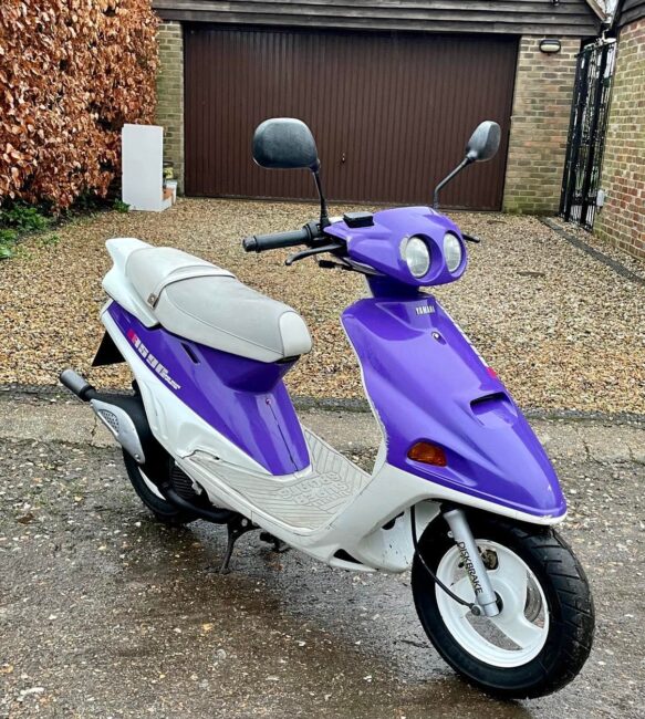 Rare Yamaha RS90 Scooter 1993 Twist & Go 2 Stroke - Paddock Bike